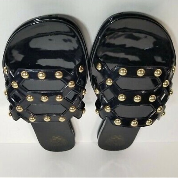 🔥VINCE CAMUTO “Carron” Black Jelly Slides BRAND NEW Size 9 with Gold Studs - Picture 6 of 6